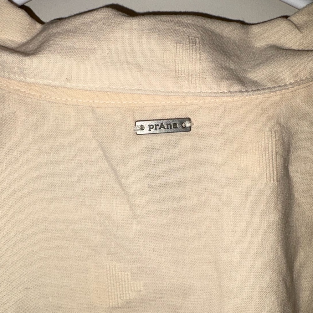Prana Womens Cream Button Down Shirt Large - Picture 7 of 8